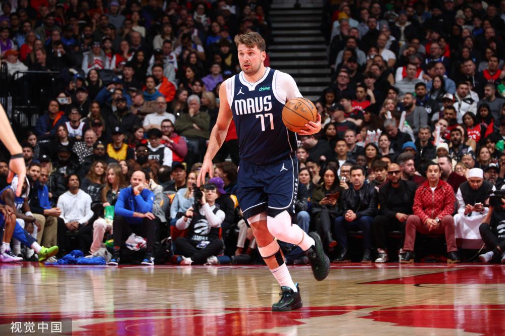 更凭借整体 更凭借整体