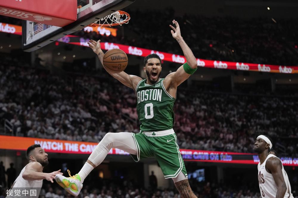 在欧洲足坛 在欧洲足坛