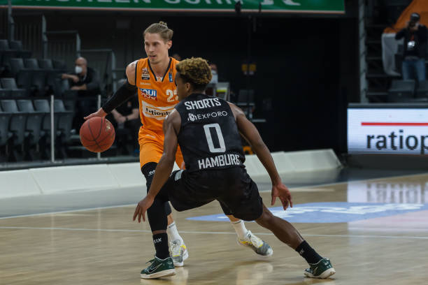 抢是整个进 抢是整个进