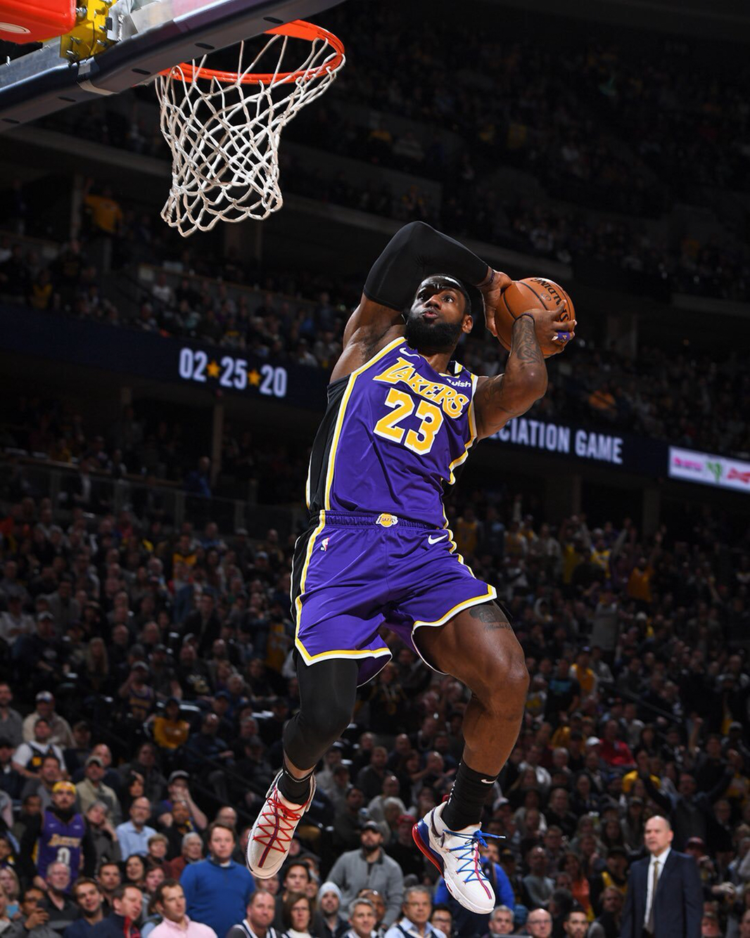 这一政策在 这一政策在